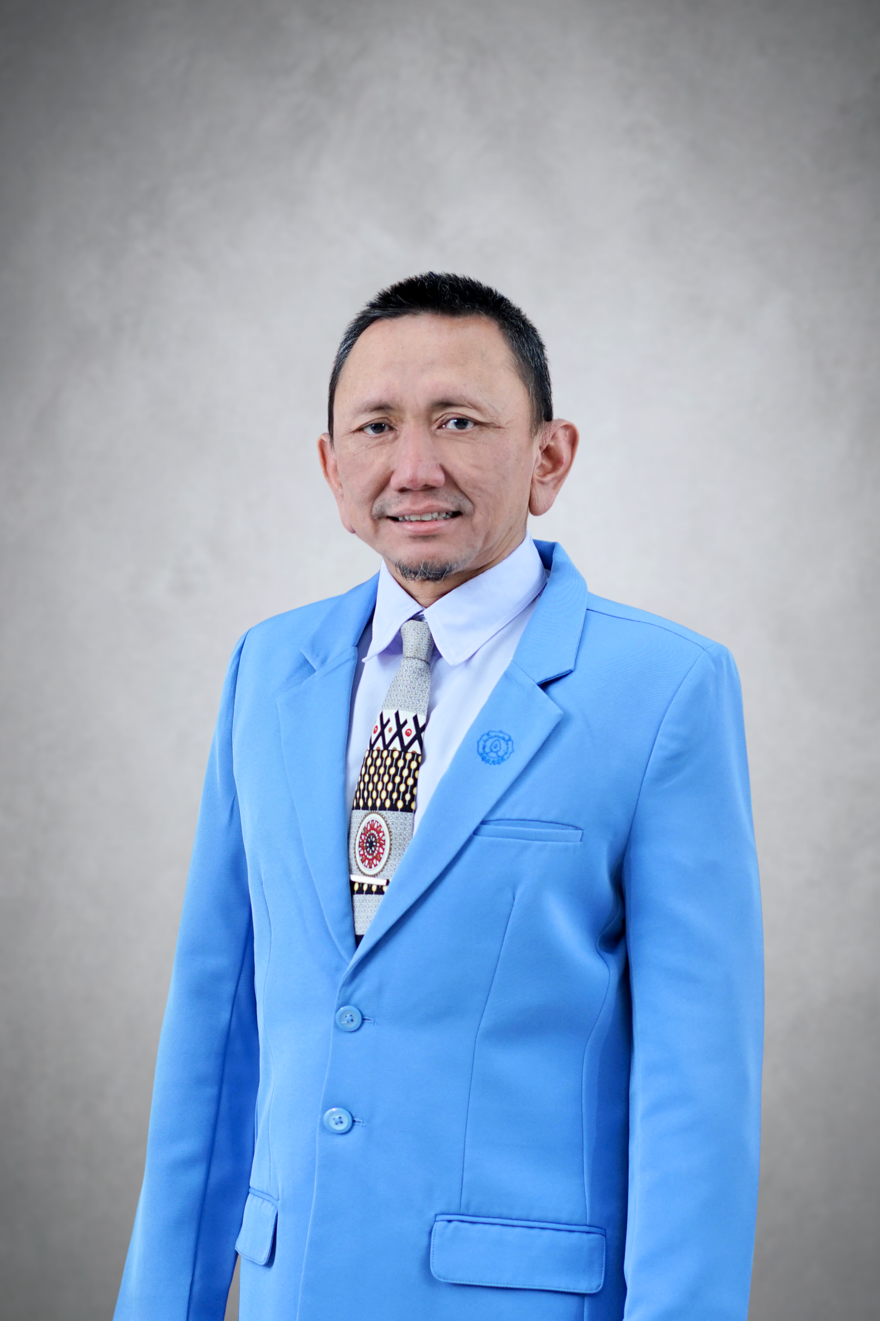 Dr. Annang Giri Moelyo
